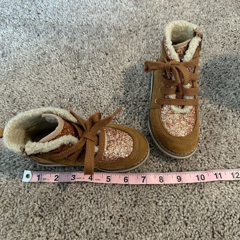 Gap Boots w/Tan Sparkle